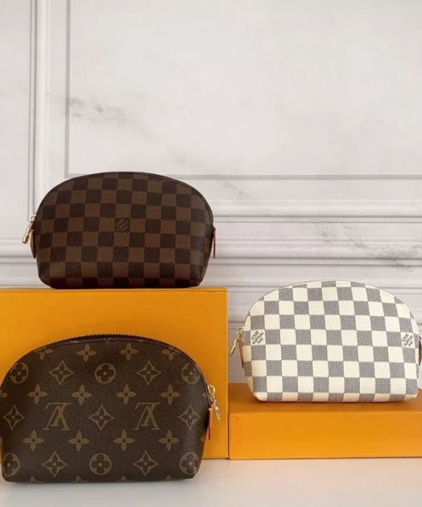 01097a486ffb407cb8cd2c6b292e517e-1