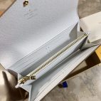 016ff30ac5cb4d9b977413819f44d881-1