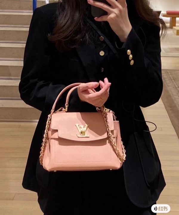 025a4d381b314b80a378f234acf2dfc6-1