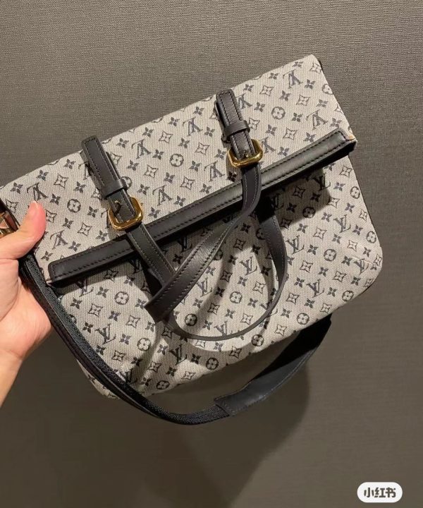 06c4dd4902f449f79262bf4a185cd60e