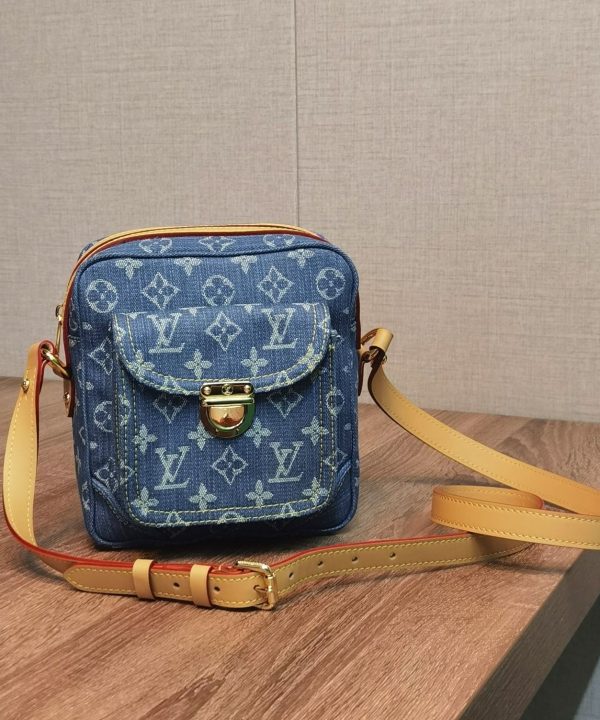 0b7a97a7cc654ceda6f159d08d5a5bb7