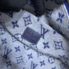 0bc5ebca3959405e9a9140a0efbc3771-1