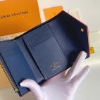 0c508e935efb4b08b4ae590e7678907d-1