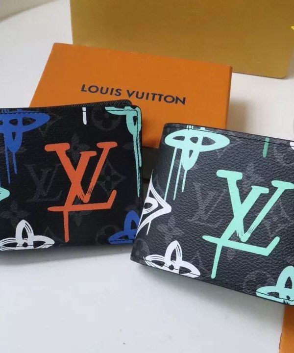 1561c45153124c11afb44c9d0c7c42fa-1