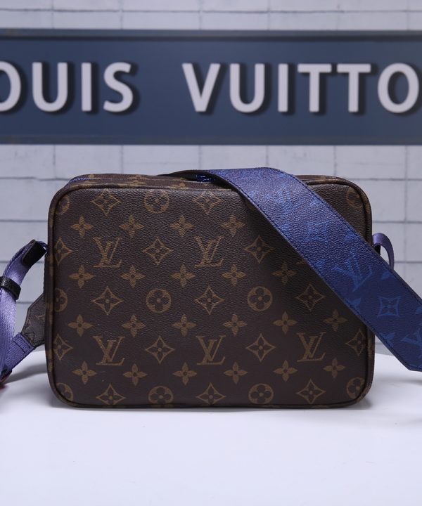 16964fa4f02d4a0c988fd03ff8748a6a-1