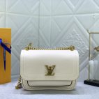 183e8c1f44f74506934fc42ee6afbefa-1