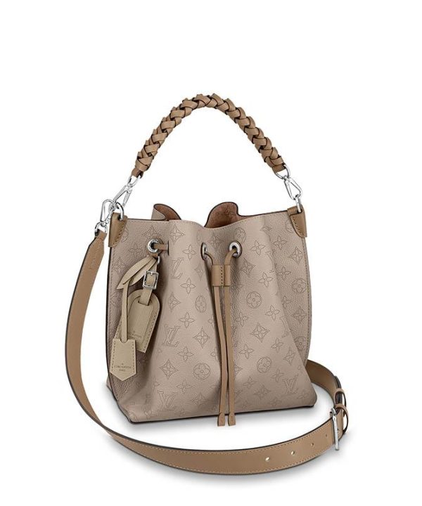 1a38a686bcc2465db9258cade005f16d-1