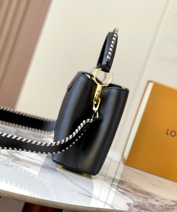 1ce180de4a6e4a3bbd4a03b384d8b1cc-1