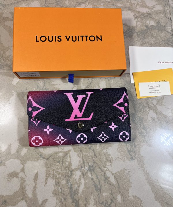 1d4c3bd39a4042c184672f39126dd40d-1