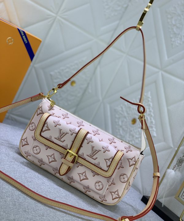 1f0d50e7ba8245d584eb98791ef6f9e5-1