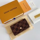 20403aea8b6d44e3854042013a7f136c-1