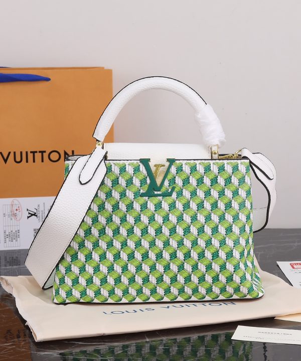 28bc818cd3864ff7b2af3fe9f009eb35-1