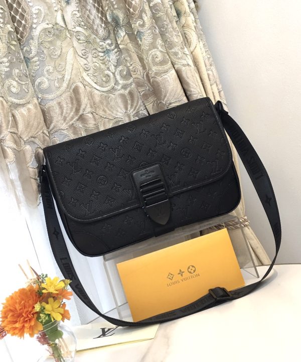 297faf9779544b718aeef282ee3c7455-1