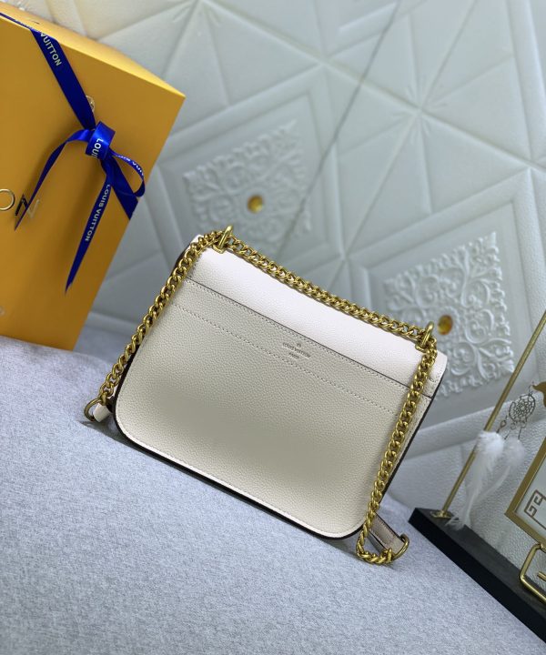 2bb5803643fe41a8a2d269644dcd02ab-1