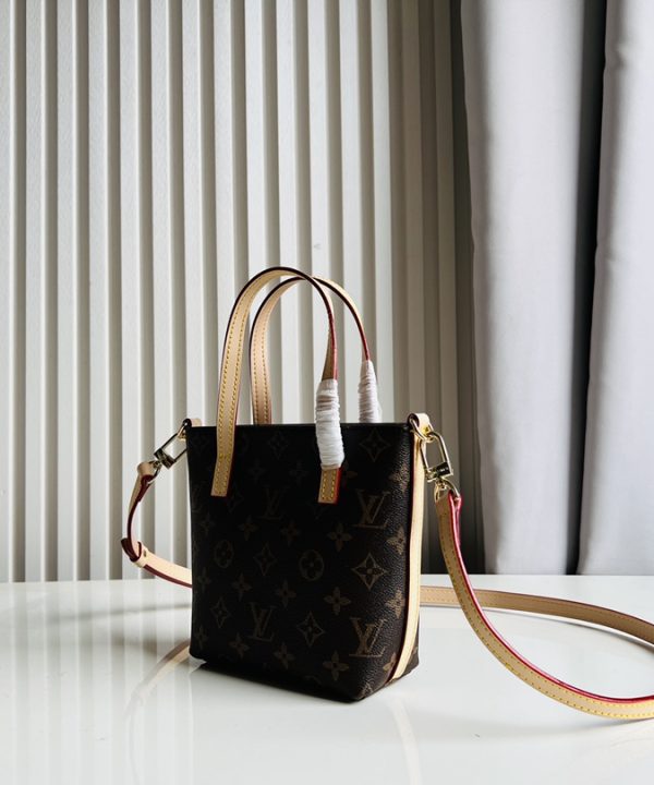 2c7cd2ec70f2414b83b77d9329f60496-1