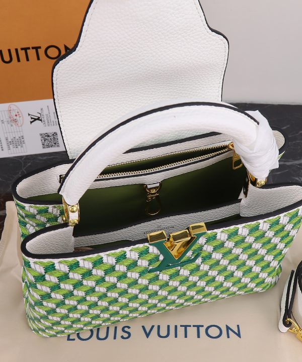 2d8df995bbd044c1b87f182465ca9b89-1