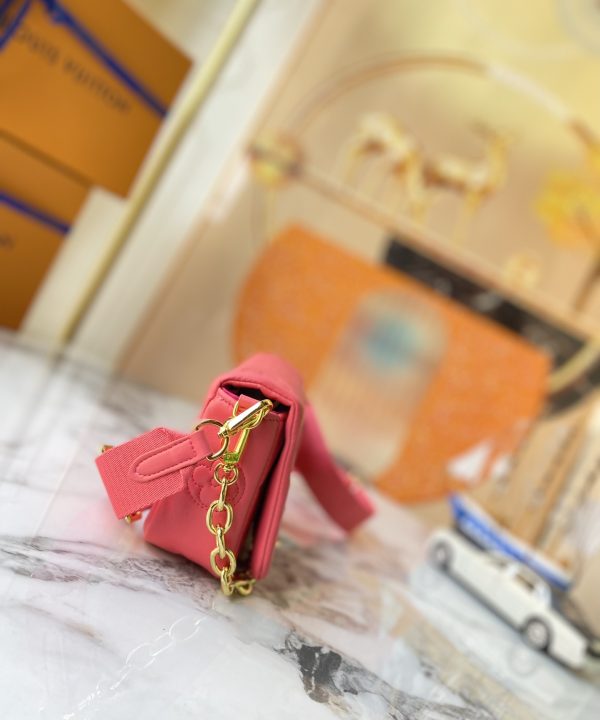 2dc6e4419e40434faf40230a26112317