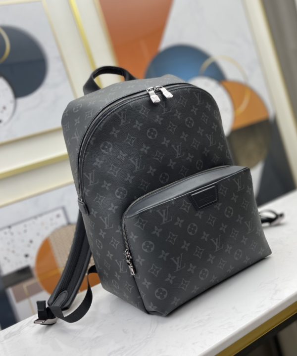 3089e7e093a34bd388851e0ce249343f-1