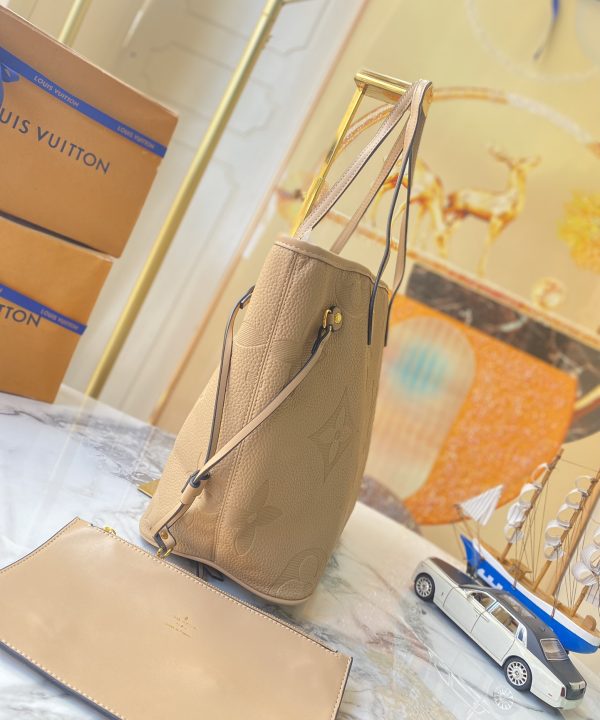 309fd6c78490412a9c51c5d2b88ddba4-1