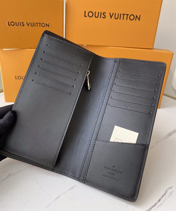 30e3fcc4753342d9832e13f17159f9de-1