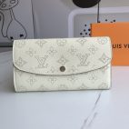 32c850d70af345bb942111e3adef6012-1