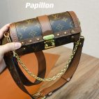 33b5e99aeb36405289bb85fe301bc810-1