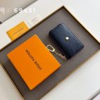 36c0c9c377d14a58a41071294c9407ad-1