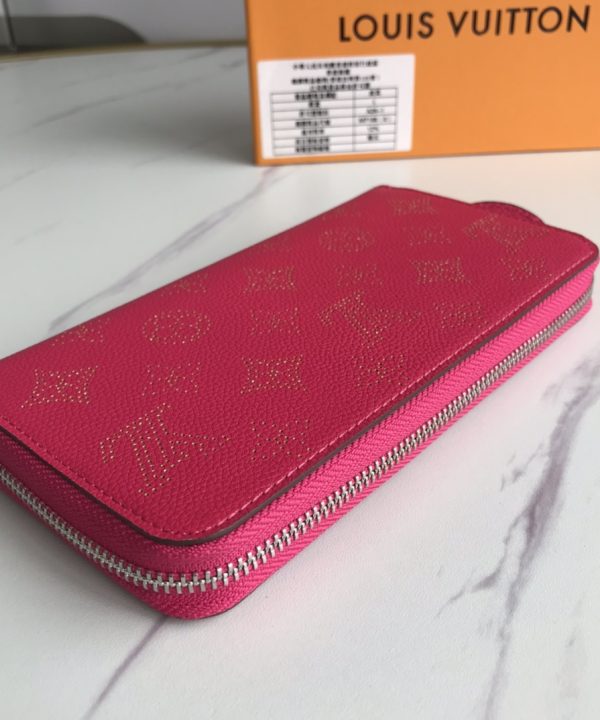 3a15d0f73d9b4e3bae04383a7e681f61-1