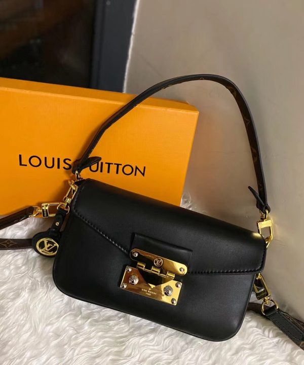 40b72e9ffb0b4089a56db3d4ce0a8a52