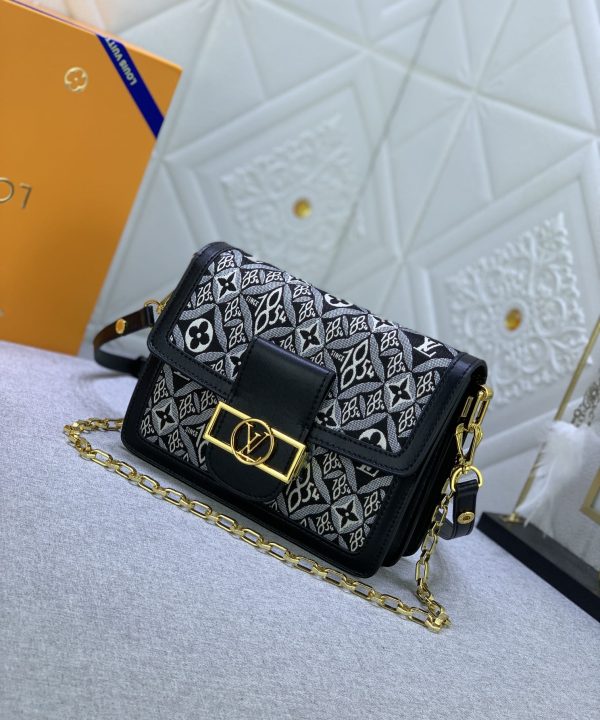 4275db8c8cfe4f7496dbe1afabe3915a