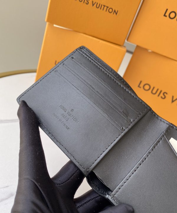 43b0ed2c21004ed19eaf6d3ad3a25901-1