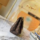 44c5dc854b874c6490adf9b095cef74a-1