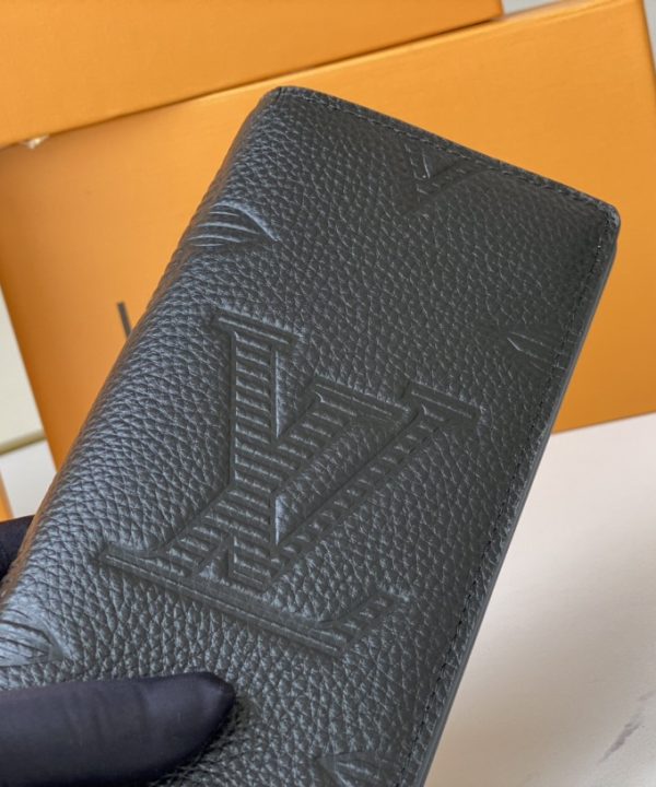 469064430b6c42568017b9594def7cfb-1