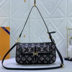 479e86c1aad344a9ad321fc2eedc0aef-1