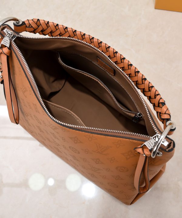 49cca5636824464f836fd05a7ee2c4d0-1