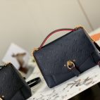 4c4f732a82b449a5bfa009619b21aa5b-1