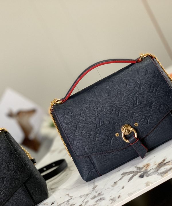 4c4f732a82b449a5bfa009619b21aa5b-1