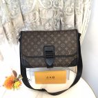 4df66e02a2d54ce3895f77bf2e0fed7b-1