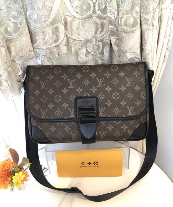 4df66e02a2d54ce3895f77bf2e0fed7b-1