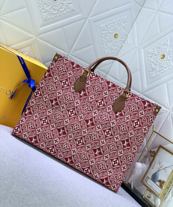 53398ba13d514f80bb86ddfd21269416-1