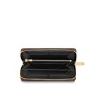 556fbc9cde534bc98e3fe9df0241ef79-1