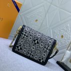 55e1dcd851d84432834c2b4433d8ea94