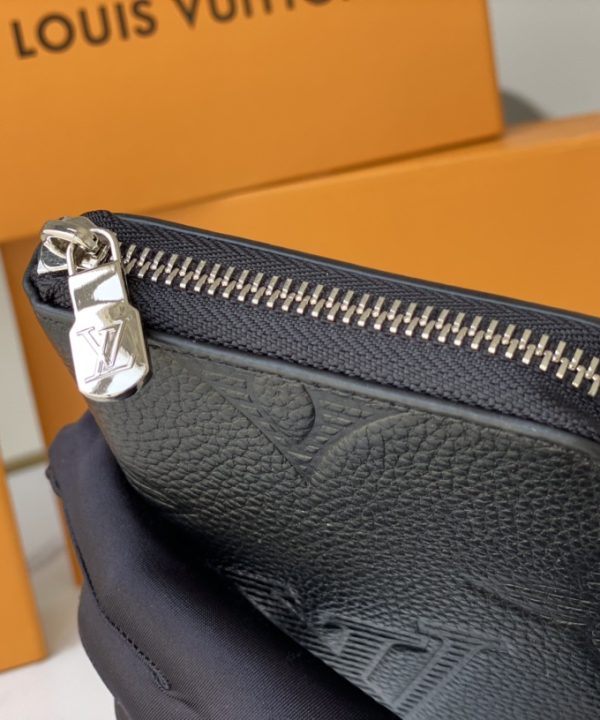 5a5a82cf776a48b9905fedb066c293cc-1