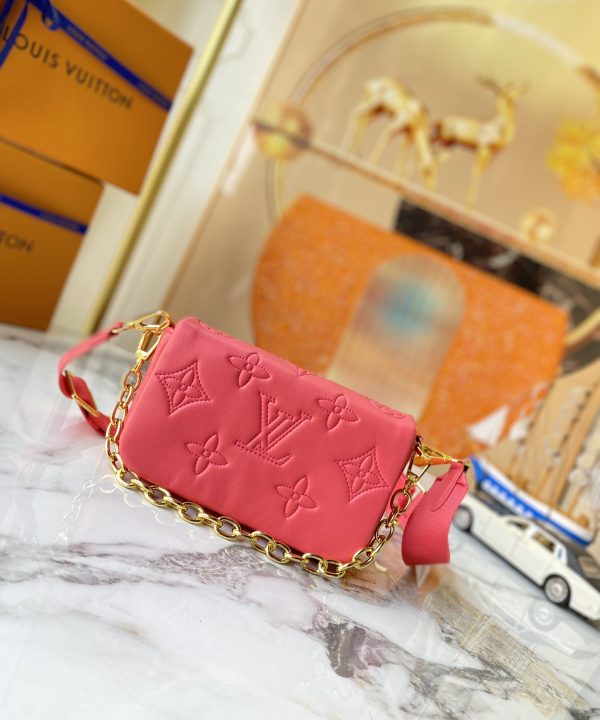 5ae814ce948244108f30c8a706e44ef1