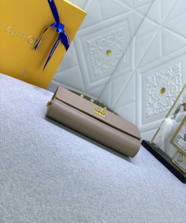 5af7ea1ff5a24d86ad6988f8a964800a 5af7ea1ff5a24d86ad6988f8a964800a