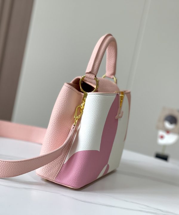 5c925f7b751144d2b0659ee3a61cfc32-1