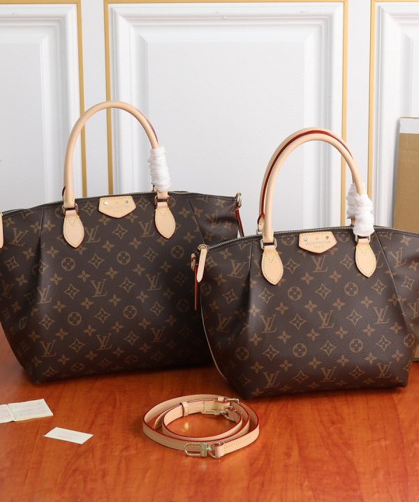 5d902b1558f1453686eb435c6f9ef3e5-1