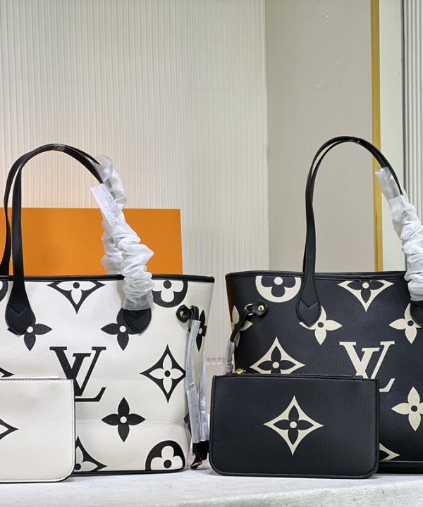 5db62472ca204bcfbf6e2f3416e2b015-1