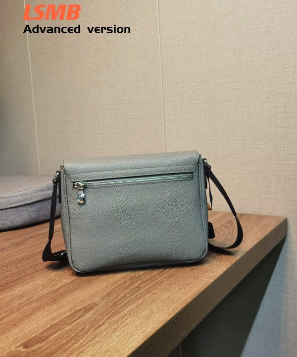 60376356ace8400798bfe0b66a60ebde-1