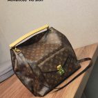 6112104279c14122a80d018f83b9d9f5-1